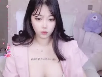 bell_cs – webcam model profile photo