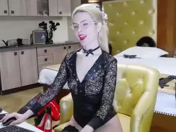 domcaprisse – webcam model profile photo