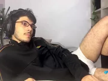 ilytheo – webcam model profile photo