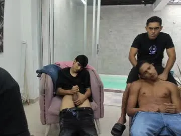 playhardsex – webcam model profile photo