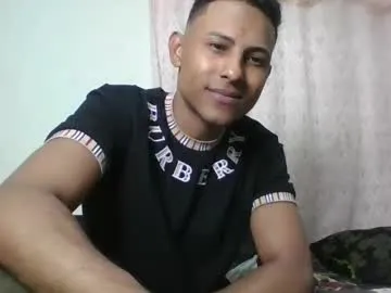 sexyleon69 – webcam model profile photo