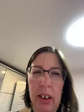 B_Bonya_m – webcam model profile photo