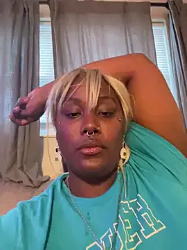 Cocomamii1 – webcam model profile photo