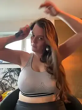 newMichelle – webcam model profile photo